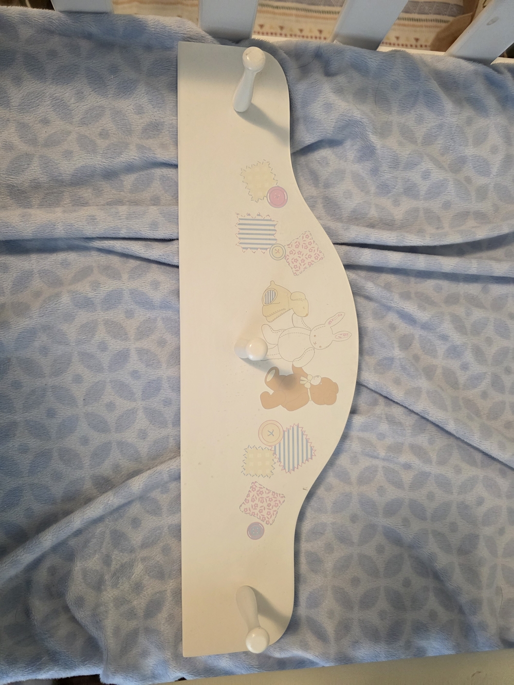 White Vintage Nursery Wall Hook Rack with Pastel Animal and Patchwork Design